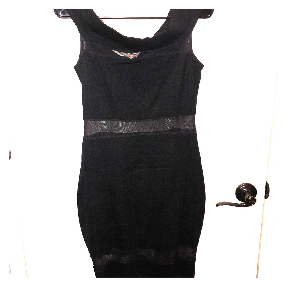 Off the shoulder bodycon midi dress